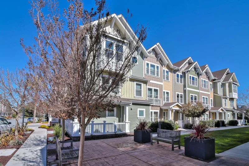 1905 Aberdeen, Mountain View, CA 94043