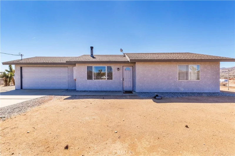 2272 Cottontail, Pioneertown, CA 92268