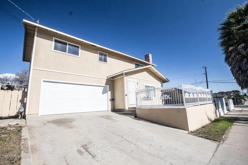 845 Garner, Salinas, CA 93905