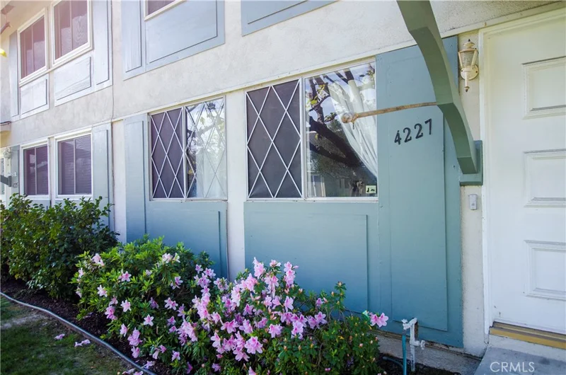 4227 Larwin, Cypress, CA 90630