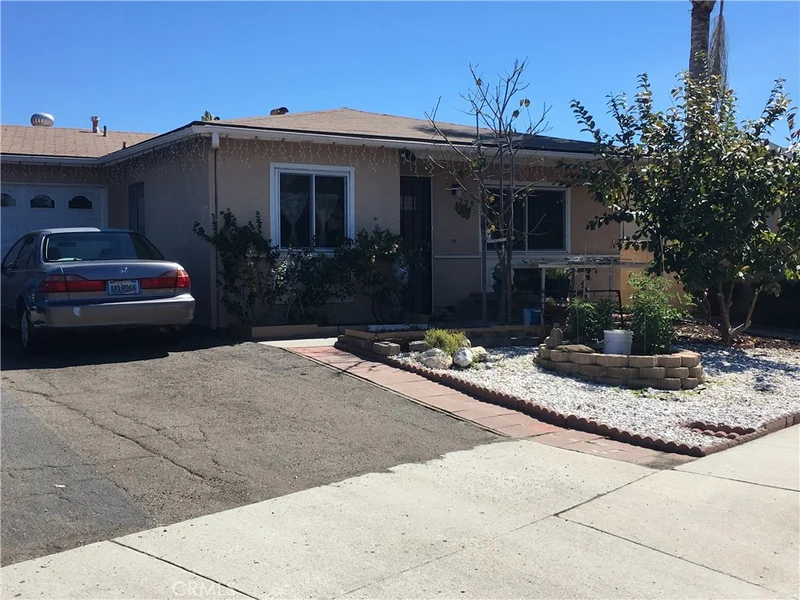 229 Avenida Descanso, Oceanside, CA 92057