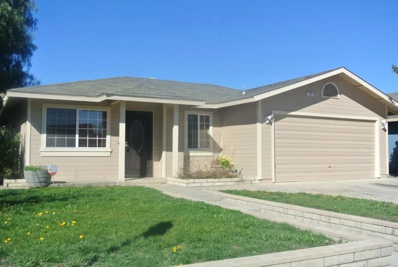 103 Sussex, King City, CA 93930