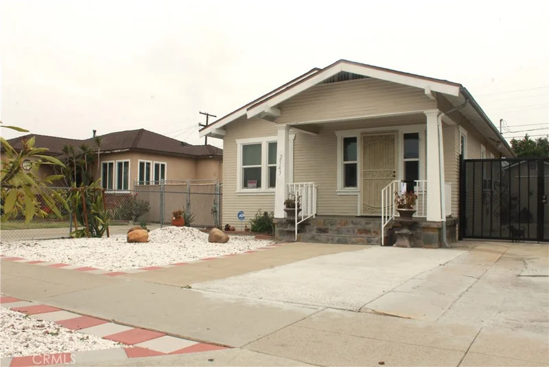 2543 Madison, Carson, CA 90810