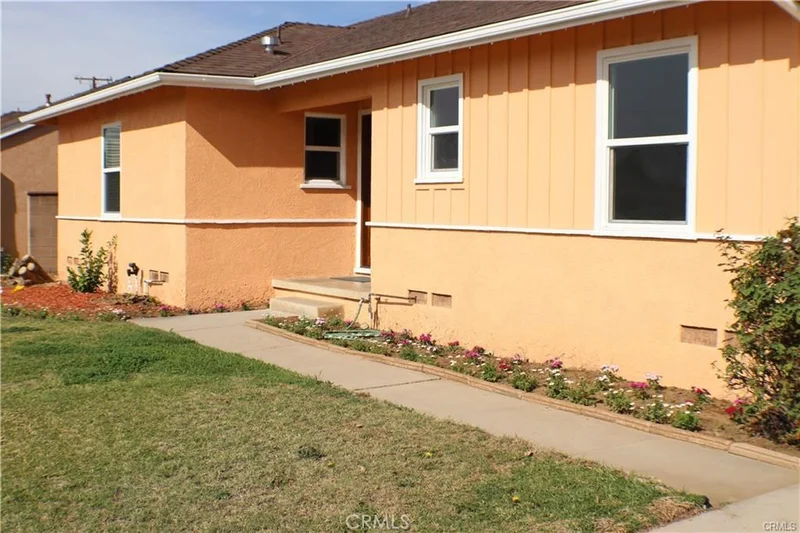1043 Greendale, West Covina, CA 91790