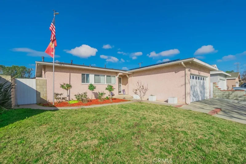 5145 Carfax, Lakewood, CA 90713
