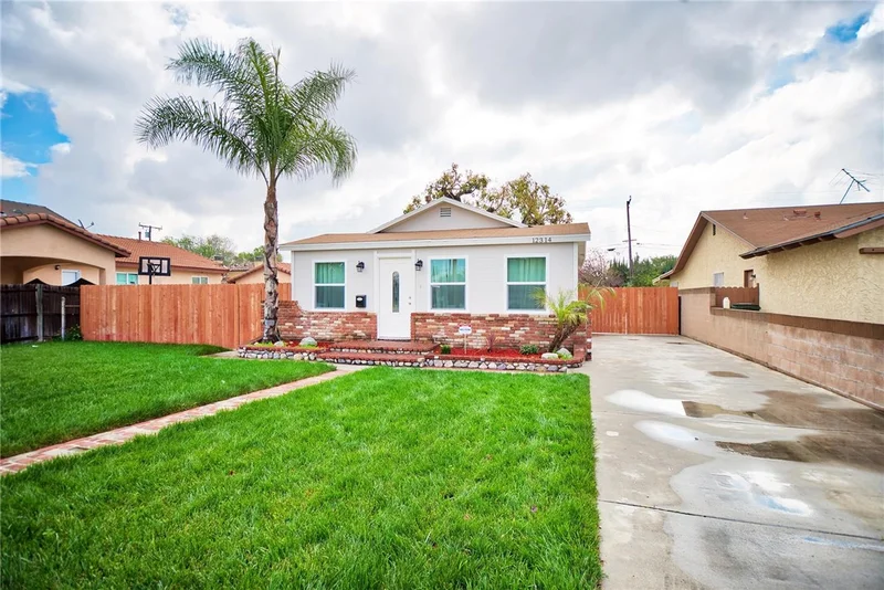 12314 Downey, Downey, CA 90242