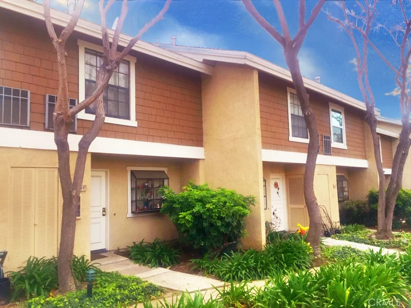 228 Pineview, Irvine, CA 92620
