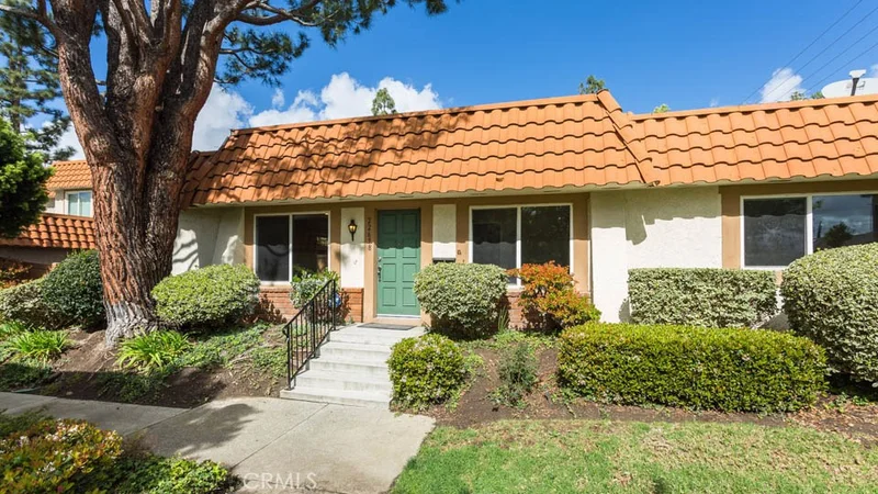 22698 Madrid, Lake Forest, CA 92630