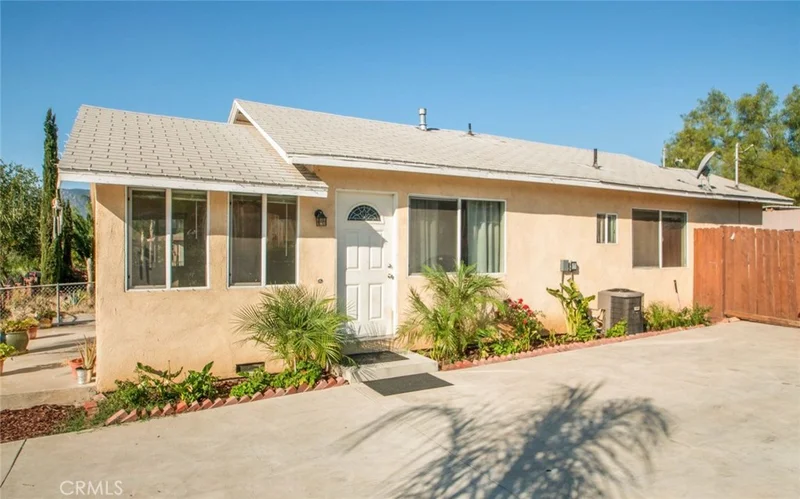 115 Lindsay, Lake Elsinore, CA 92530