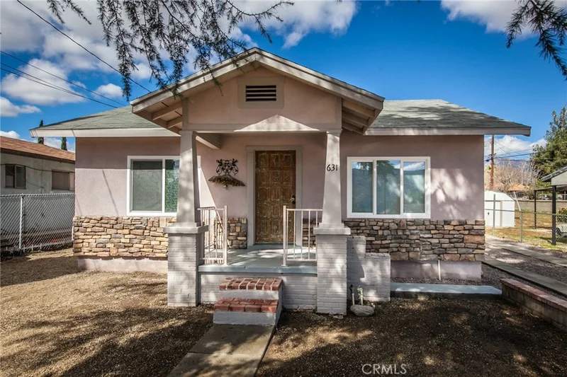 631 George, Banning, CA 92220