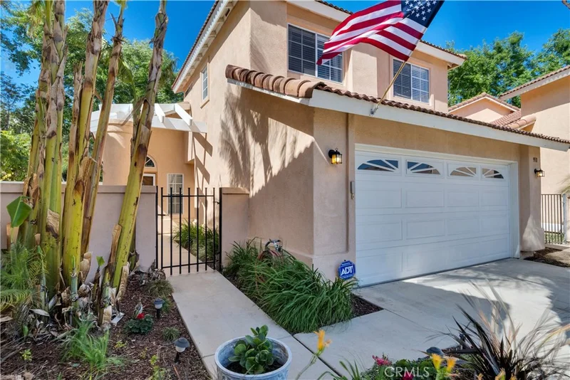 910 La Palma, Corona, CA 92879