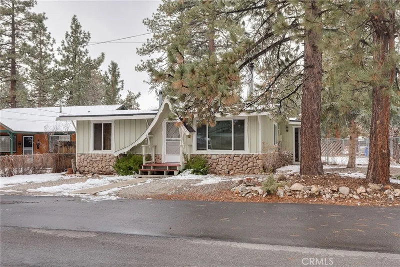 1017 Tinker Bell Avenue, Big Bear, CA 92314