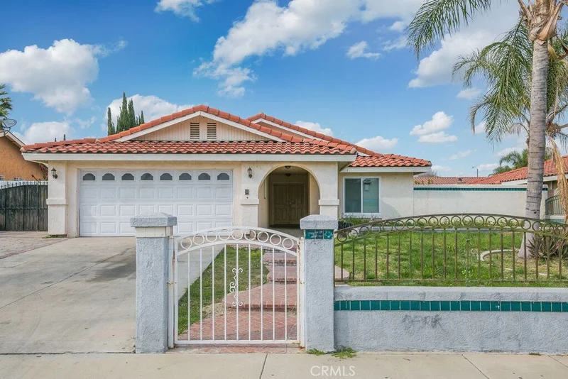 1860 13th, San Bernardino, CA 92411