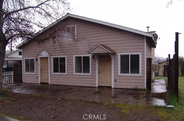12511 Foot Hill, Clearlake Oaks, CA 95423
