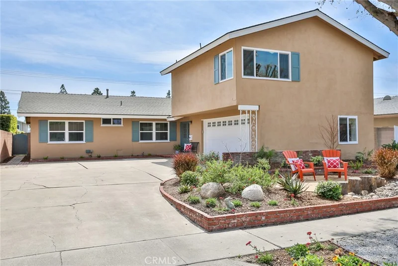 5082 Galway, Huntington Beach, CA 92649