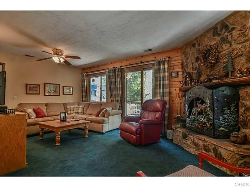 518 Club House, Lake Arrowhead, CA 92391