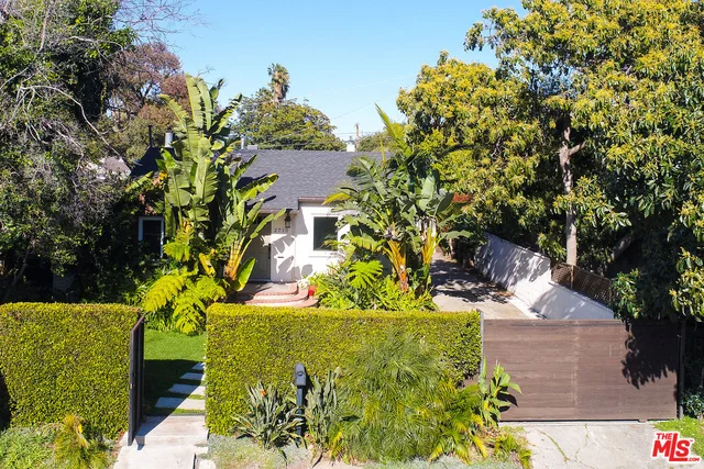 2710 Burkshire, Los Angeles, CA 90064