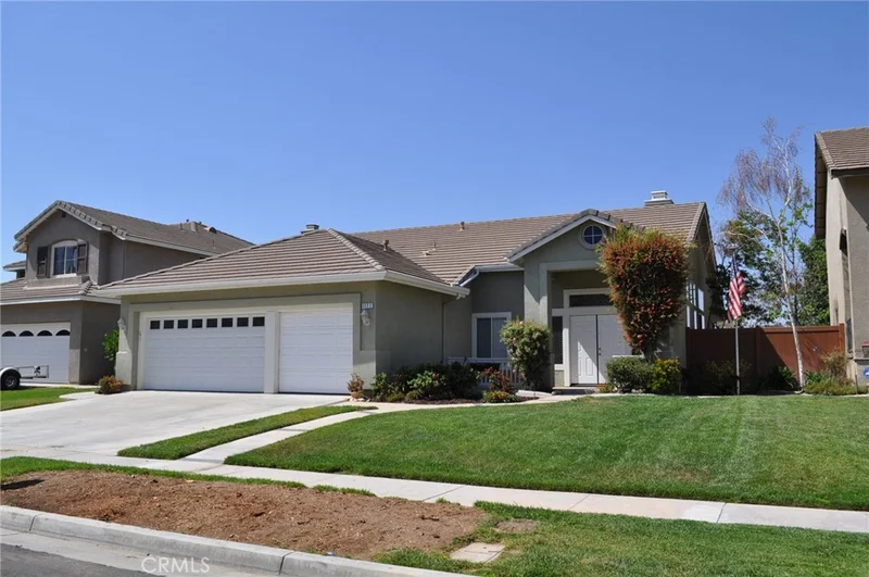 1177 Via Ixtapa, Corona, CA 92882