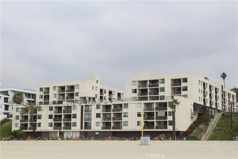 1140 Ocean #206, Long Beach, CA 90802