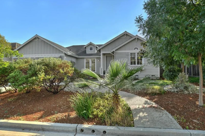 10466 Manzanita, Cupertino, CA 95014