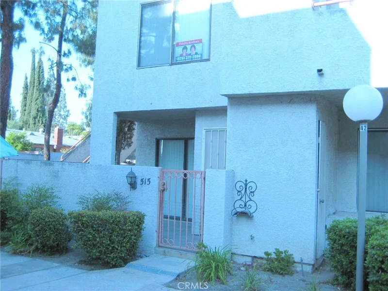 515 Park Shadow, Baldwin Park, CA 91706