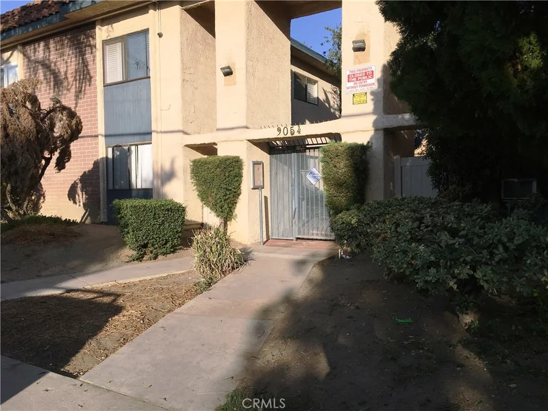 9054 Willis #25, Panorama City, CA 91402