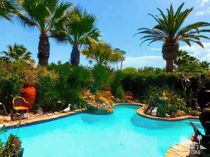 553 Calle Rolph, Palm Springs, CA 92262