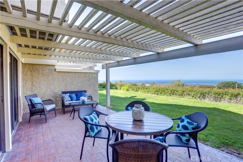 563 Avenida Adobe, San Clemente, CA 92672