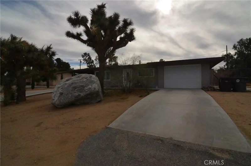 56223 Onaga, Yucca Valley, CA 92284