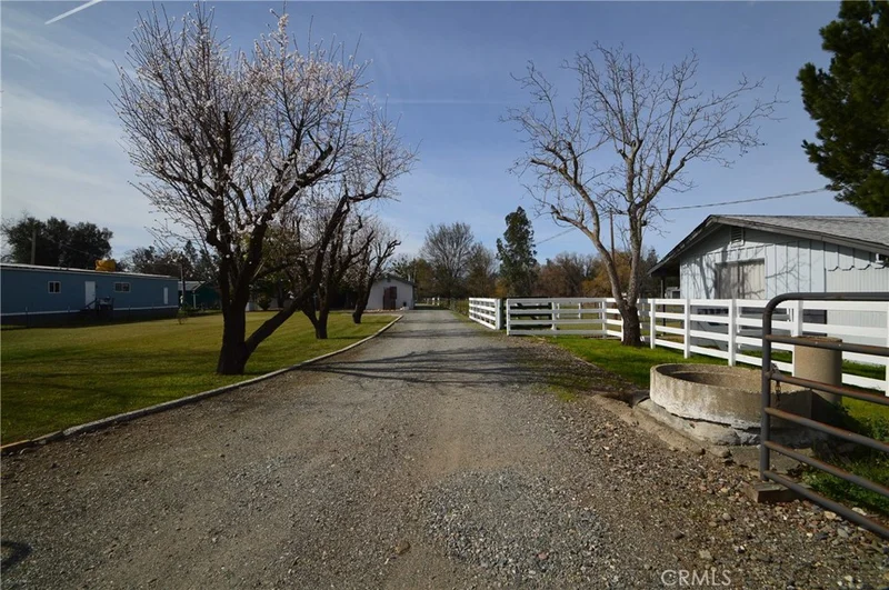 9021 State Highway 99E, Los Molinos, CA 96055