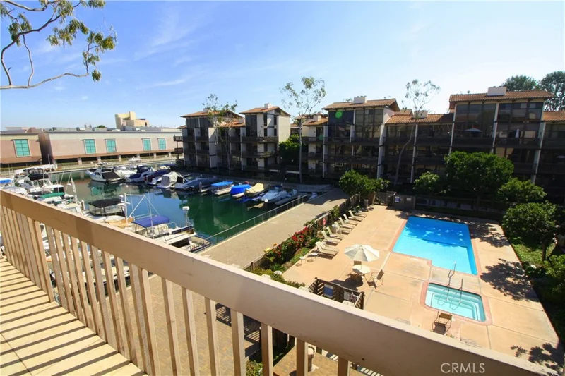 6318 Marina Pacifica, Long Beach, CA 90803