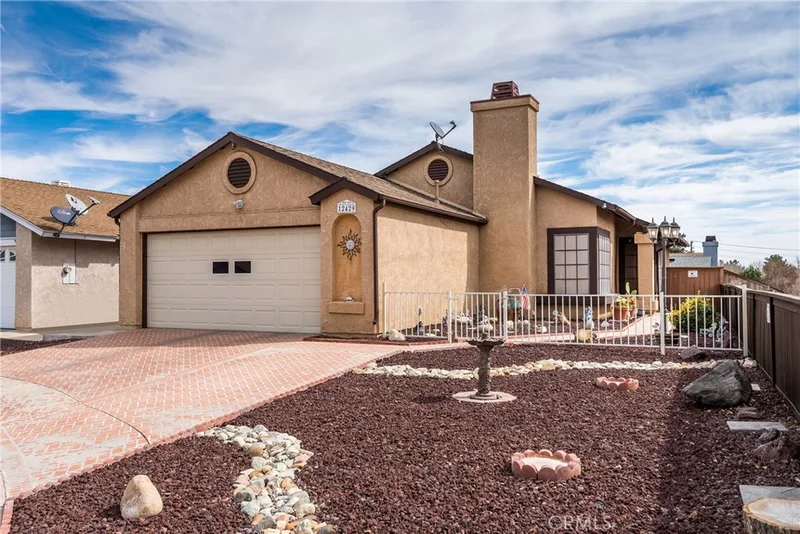 12429 Glennaire, Victorville, CA 92395