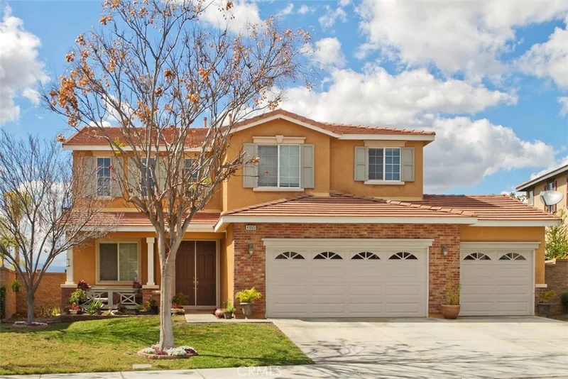41065 Crimson Pillar, Lake Elsinore, CA 92532