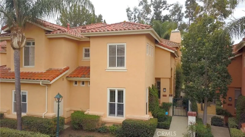 2542 Aquasanta, Tustin, CA 92782