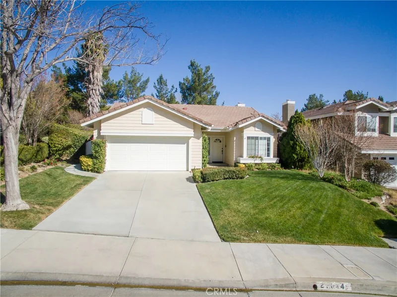 27014 Riversbridge, Valencia, CA 91354
