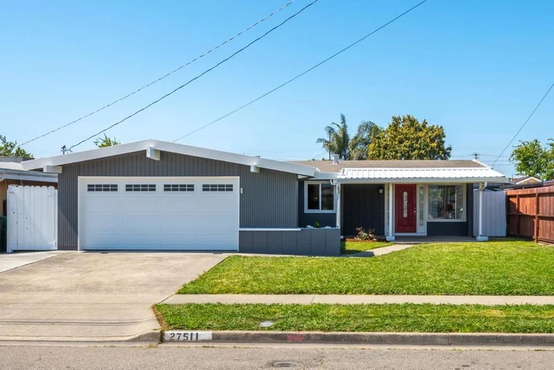 27511 Portsmouth, Hayward, CA 94545