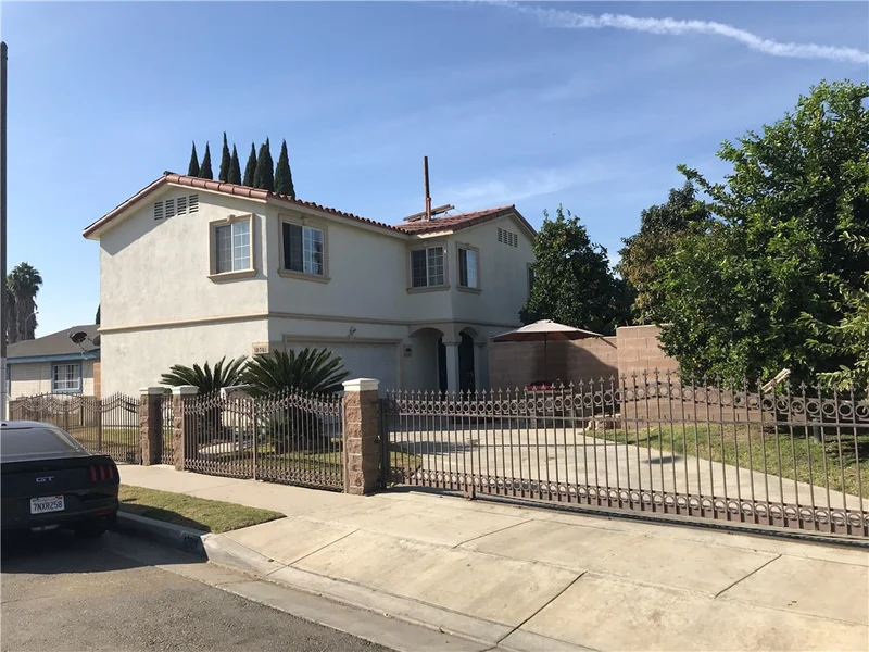 12501 Edgebrook, Lynwood, CA 90262