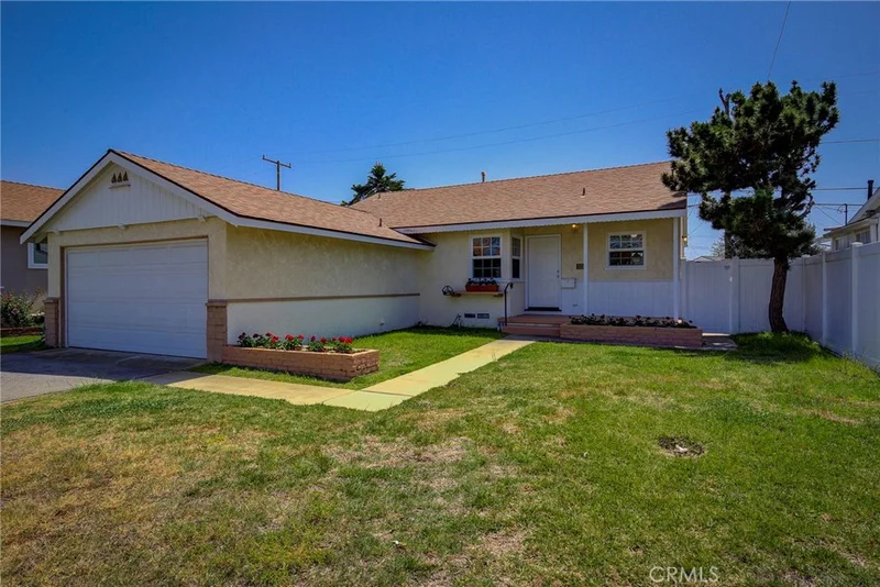 5218 Scott, Torrance, CA 90503