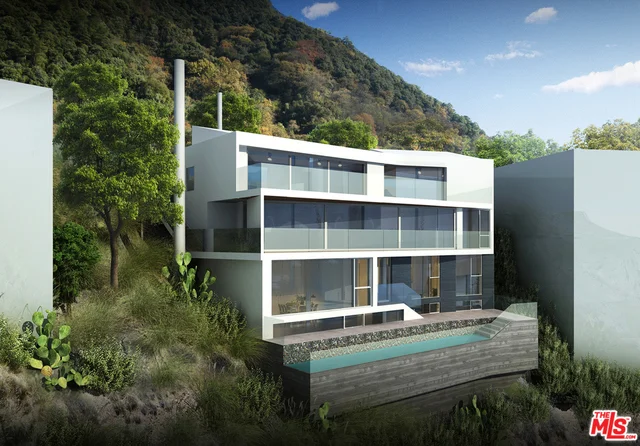 8692 Franklin, Los Angeles, CA 90069