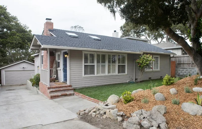 1122 Miles, Pacific Grove, CA 93950