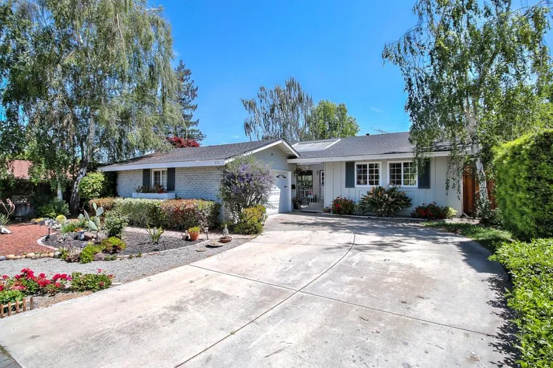 892 Persimmon, Sunnyvale, CA 94087