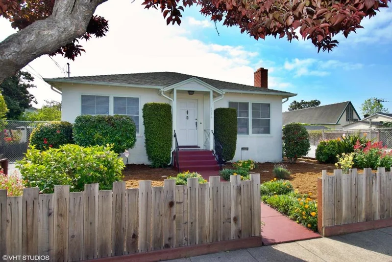 1016 Cypress, San Mateo, CA 94401