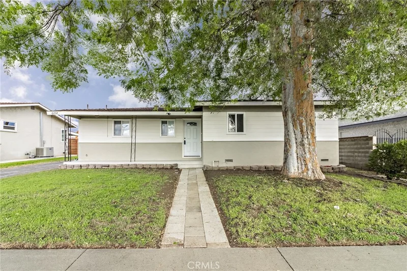 6232 Calera, Azusa, CA 91702