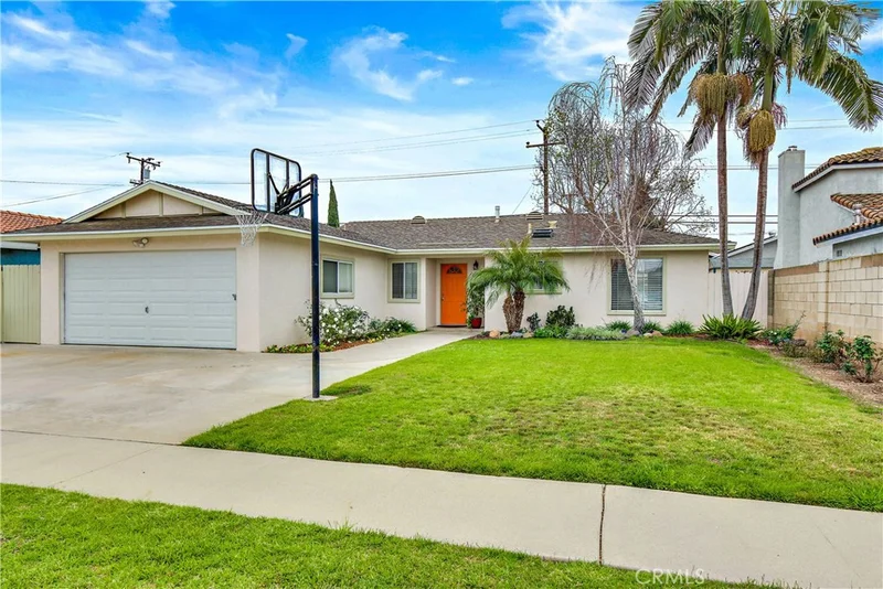 9102 Stoneridge, Westminster, CA 92683