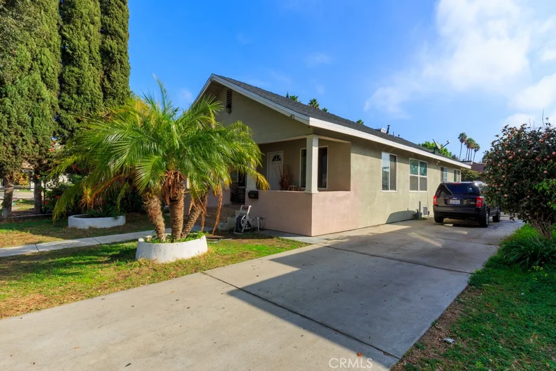422 Olive, Anaheim, CA 92805