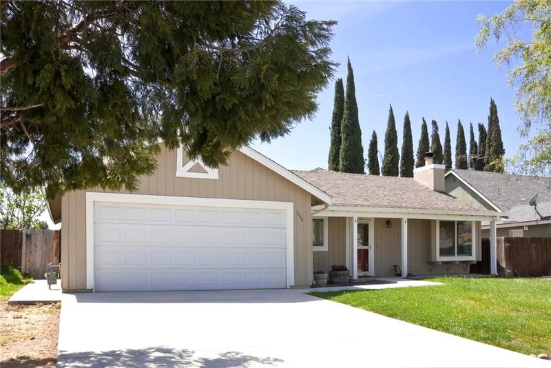 1030 Samantha, Paso Robles, CA 93446