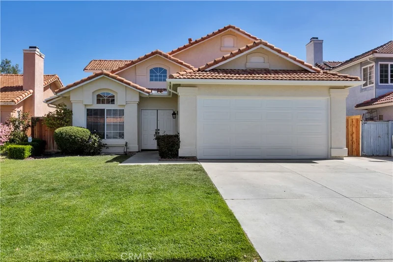 30265 Sierra Madre, Temecula, CA 92591