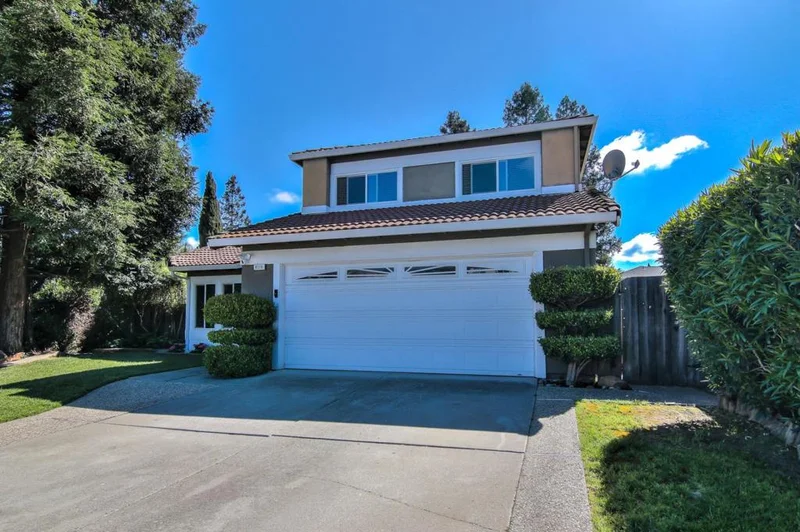 8516 Emerson, Gilroy, CA 95020