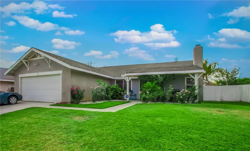 4313 Riverbend, Jurupa Valley, CA 92509