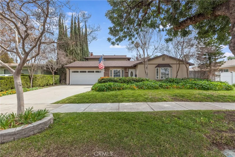 8830 Glencoe, Riverside, CA 92503